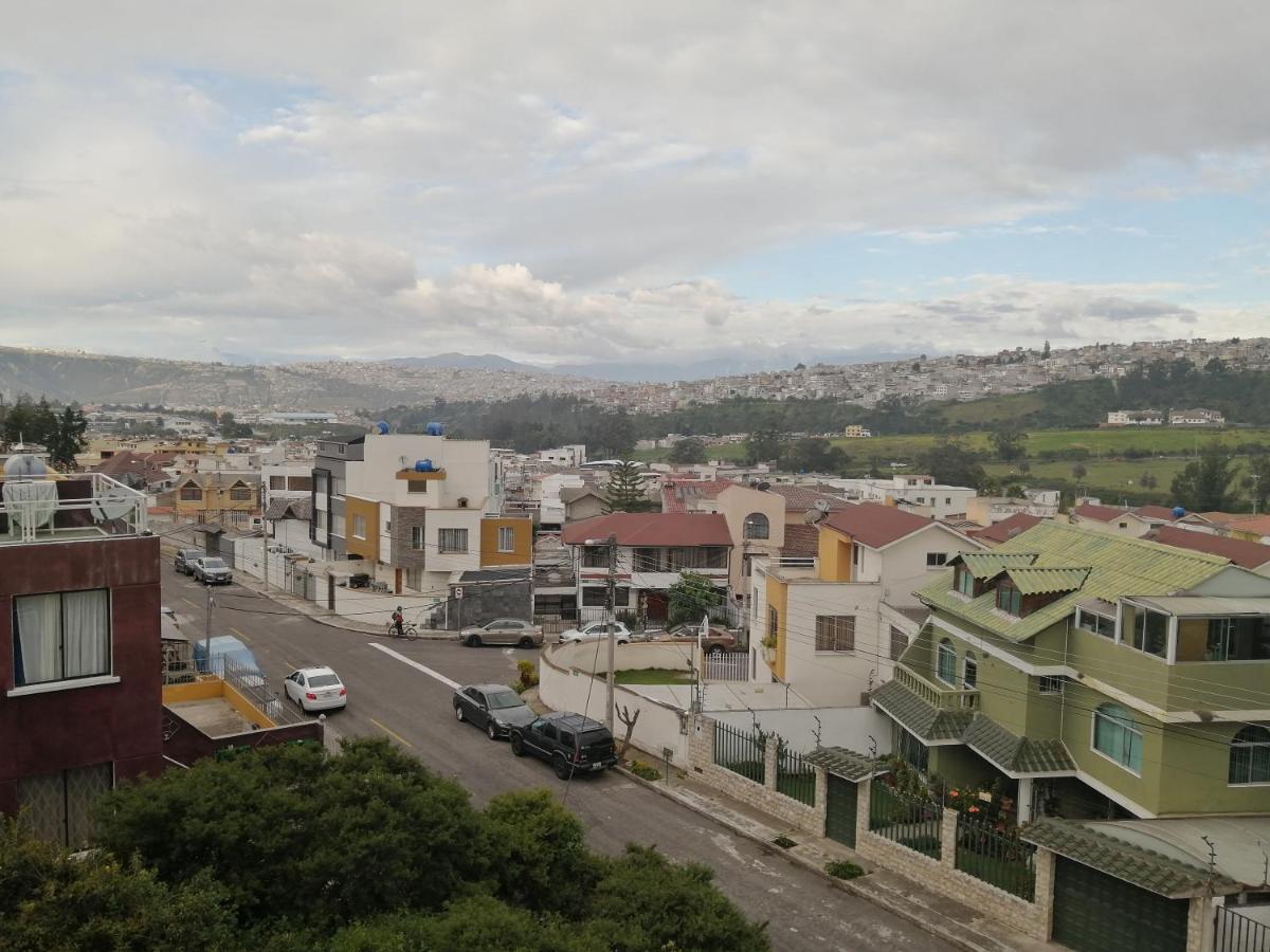Fakali Homestay Кито Экстерьер фото