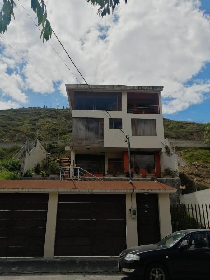 Fakali Homestay Кито Экстерьер фото